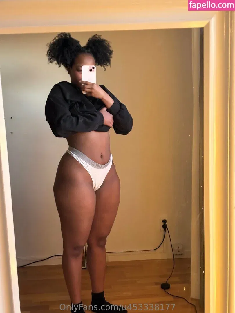 Hourglassebony23 Onlyfans Photo Gallery 