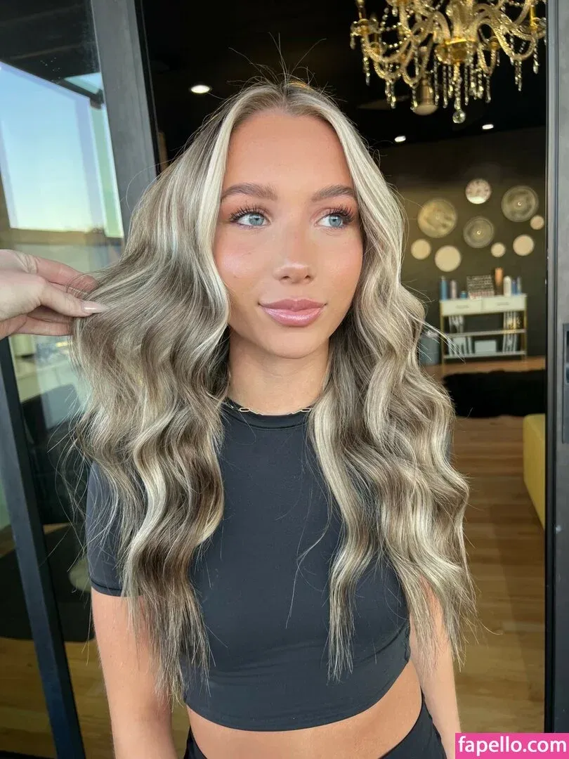 Goddess Nova Onlyfans Photo Gallery 