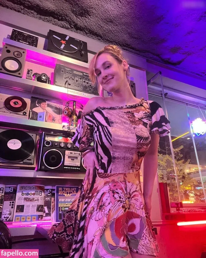 Eefje Depoortere Onlyfans Photo Gallery 