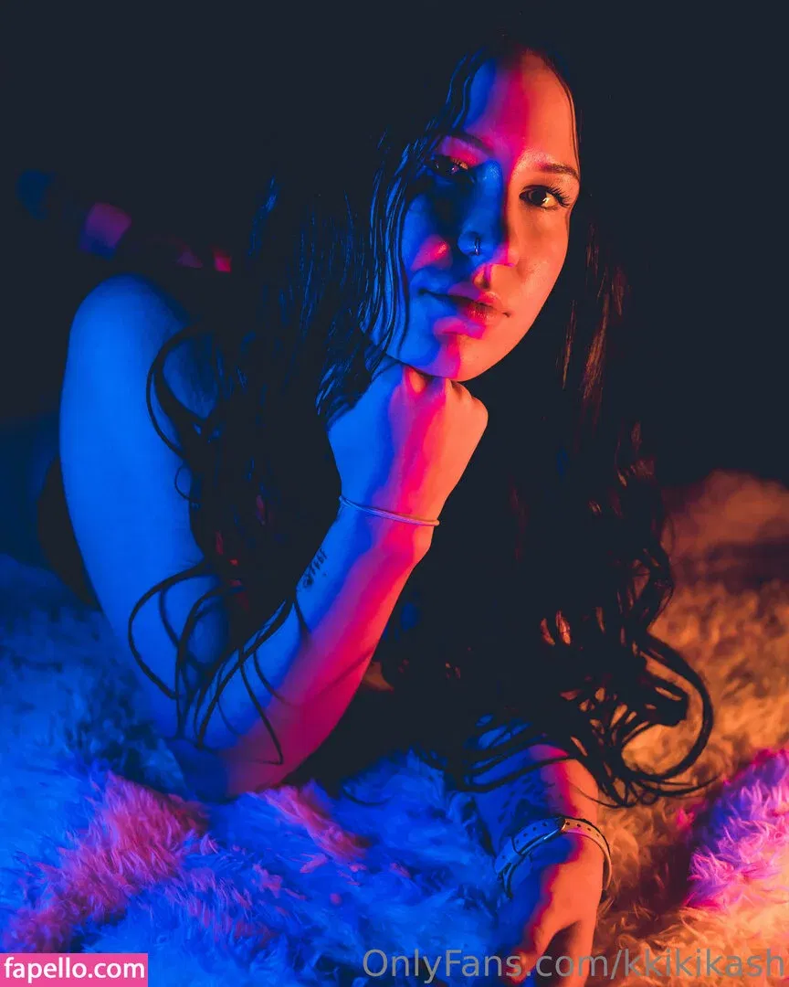 kkikikash Onlyfans Photo Gallery 