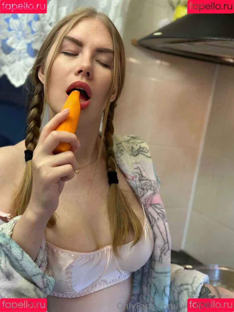 vikini_bikini Onlyfans Photo Gallery 