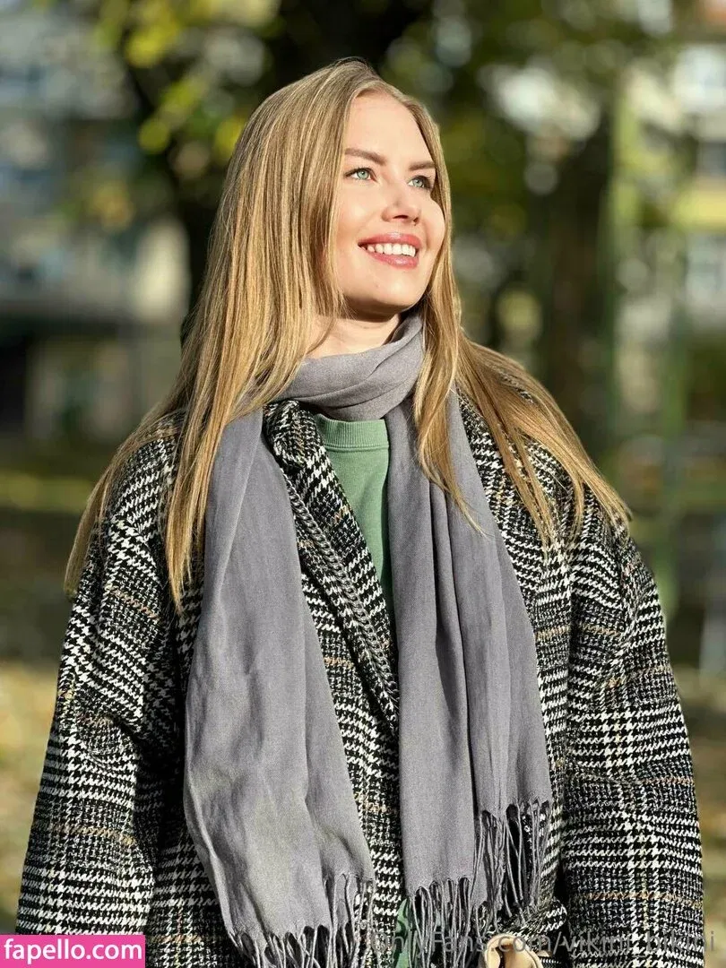 vikini_bikini Onlyfans Photo Gallery 