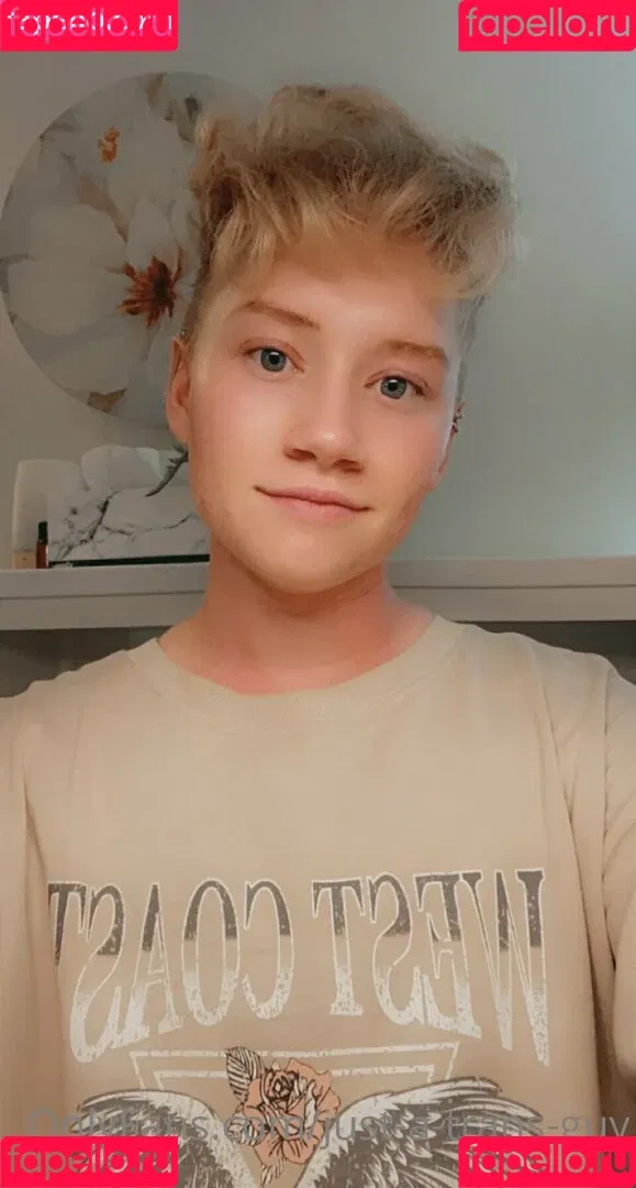 just-a-trans-guy Onlyfans Photo Gallery 