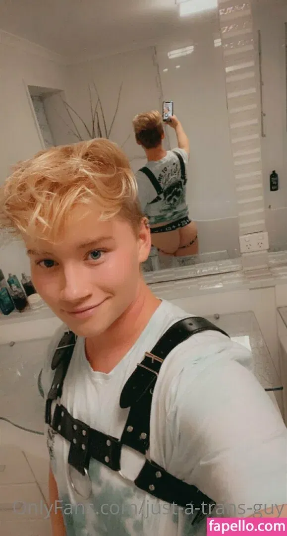 just-a-trans-guy Onlyfans Photo Gallery 