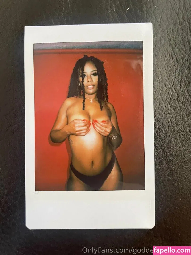 goddesslolaaxxx Onlyfans Photo Gallery 