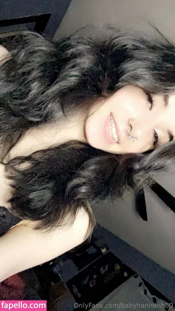 babyhannahh80 Onlyfans Photo Gallery 