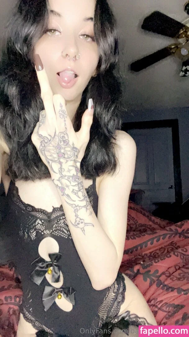 babyhannahh80 Onlyfans Photo Gallery 