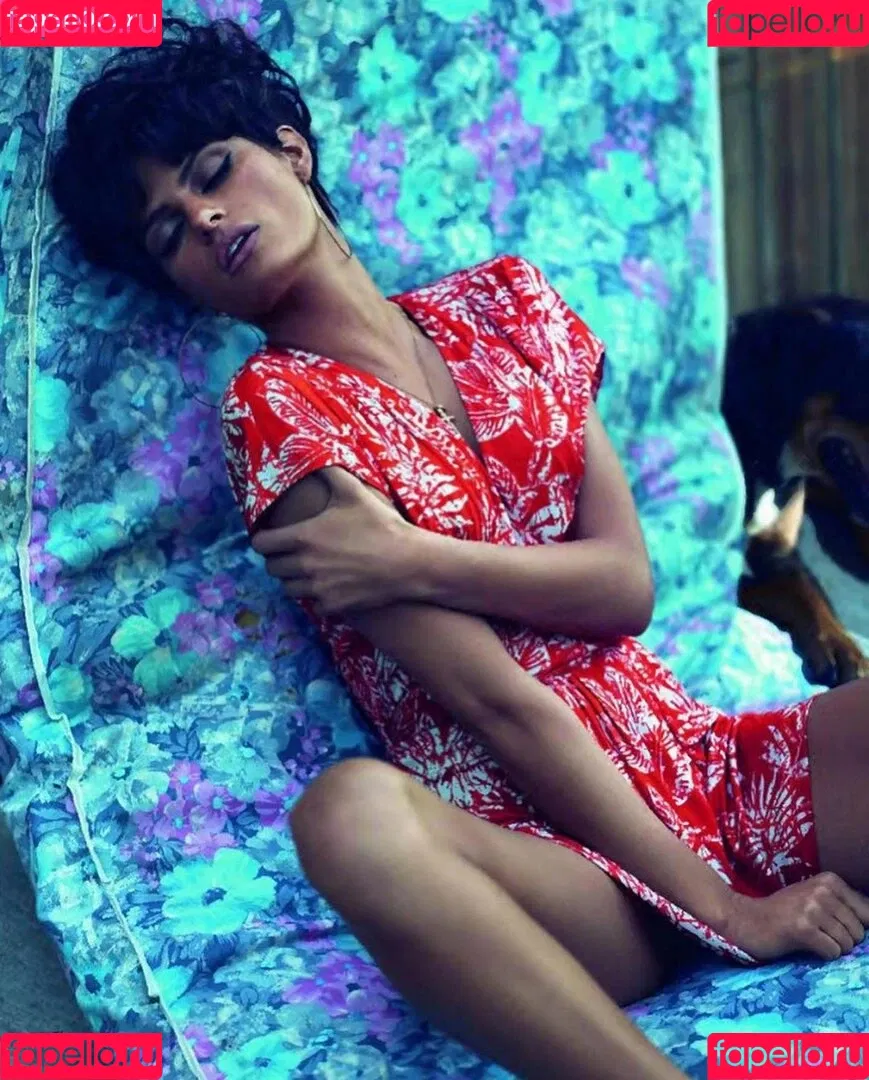 Isabeli Fontana Onlyfans Photo Gallery 