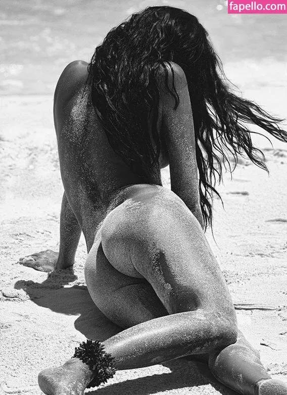 Isabeli Fontana Onlyfans Photo Gallery 