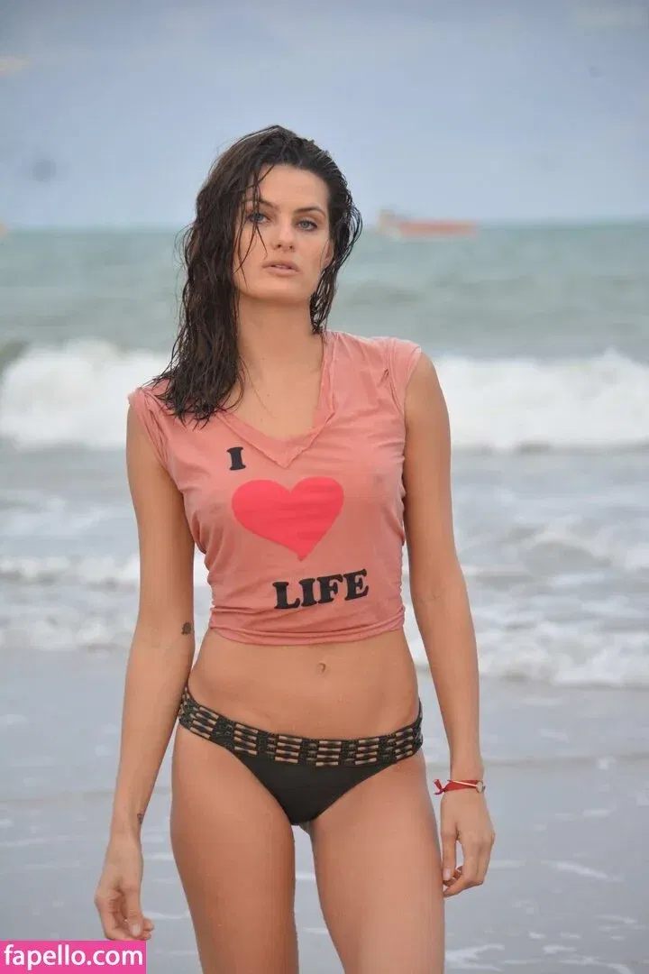 Isabeli Fontana Onlyfans Photo Gallery 