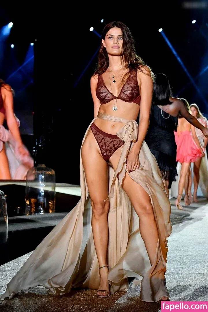 Isabeli Fontana Onlyfans Photo Gallery 