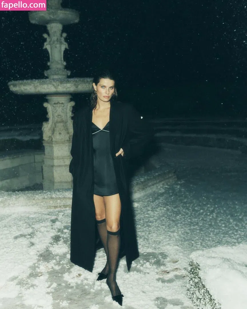 Isabeli Fontana Onlyfans Photo Gallery 