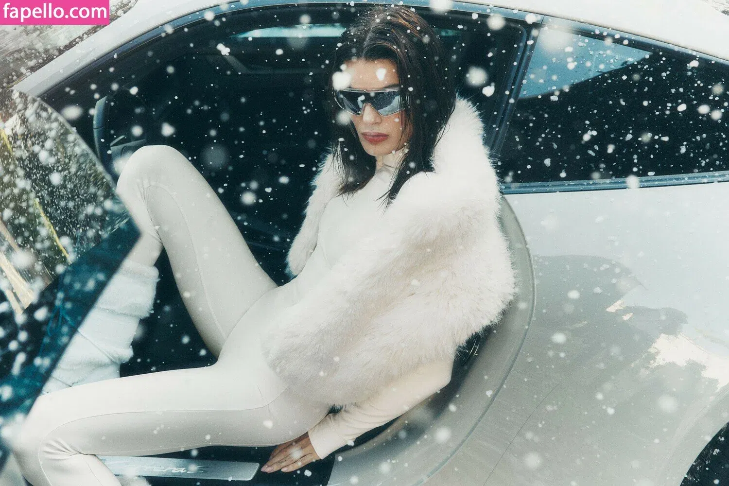 Isabeli Fontana Onlyfans Photo Gallery 