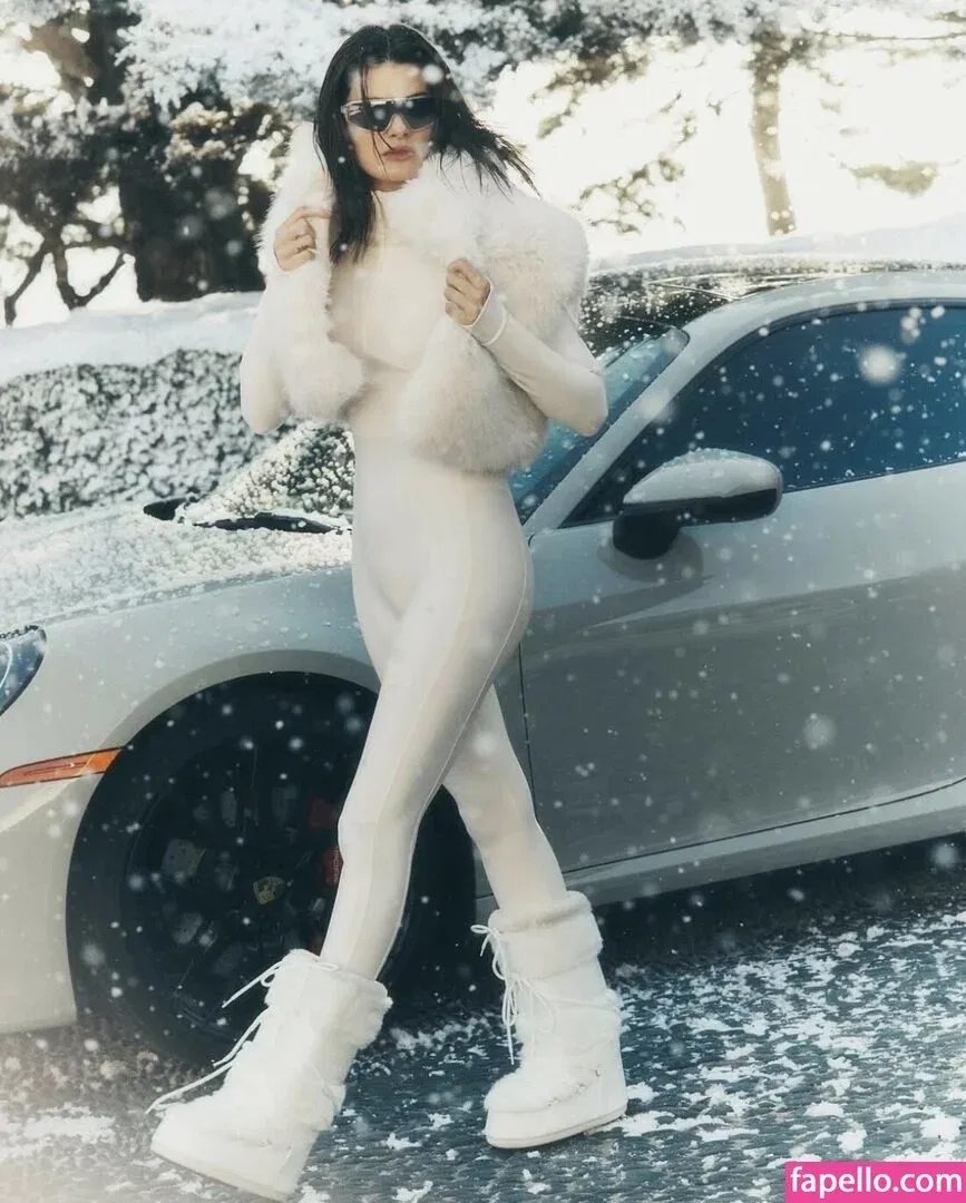 Isabeli Fontana Onlyfans Photo Gallery 