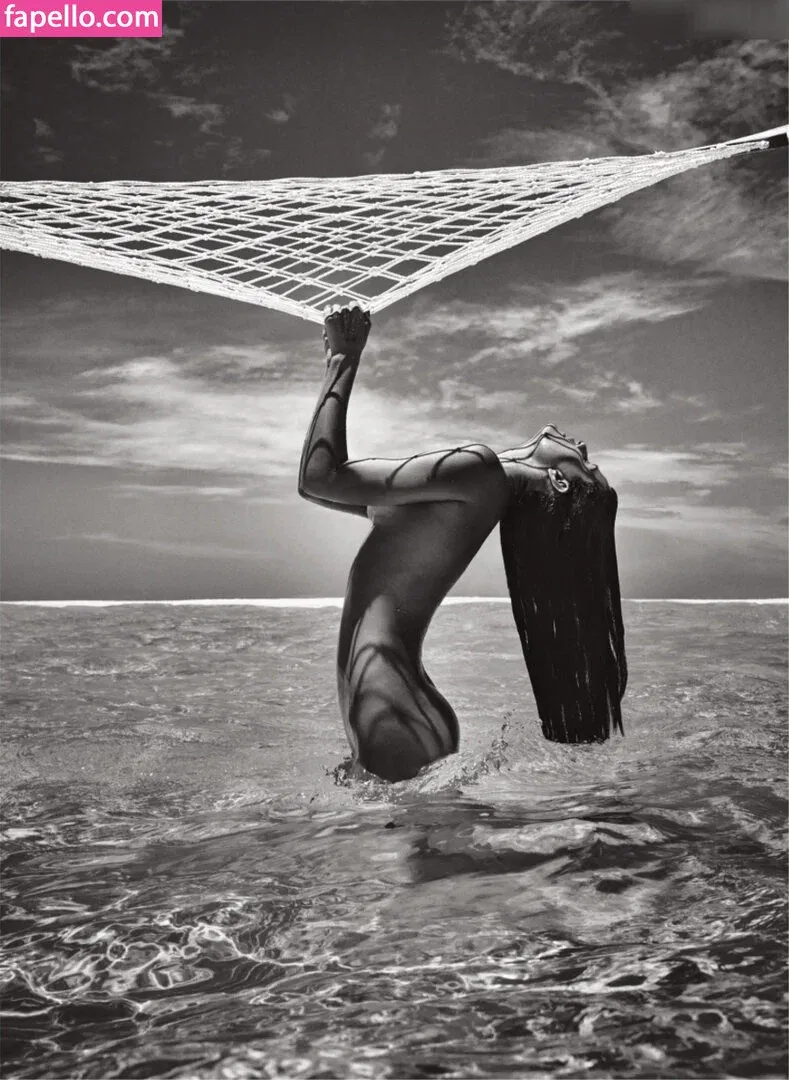 Isabeli Fontana Onlyfans Photo Gallery 