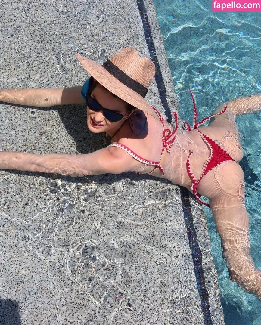 Isabeli Fontana Onlyfans Photo Gallery 