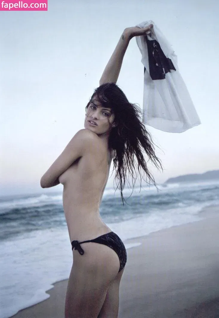 Isabeli Fontana Onlyfans Photo Gallery 