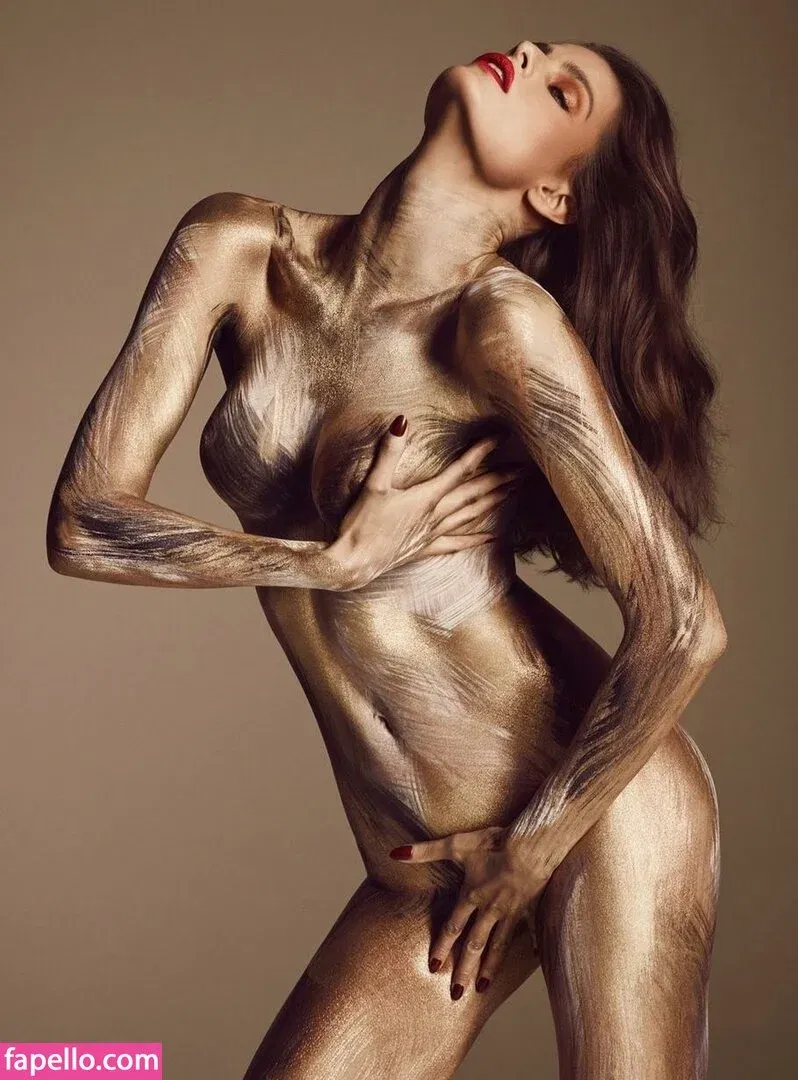 Isabeli Fontana Onlyfans Photo Gallery 