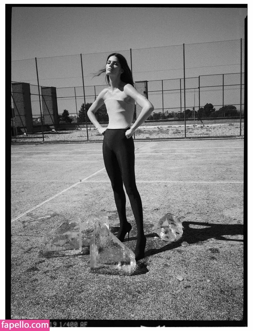 Isabeli Fontana Onlyfans Photo Gallery 