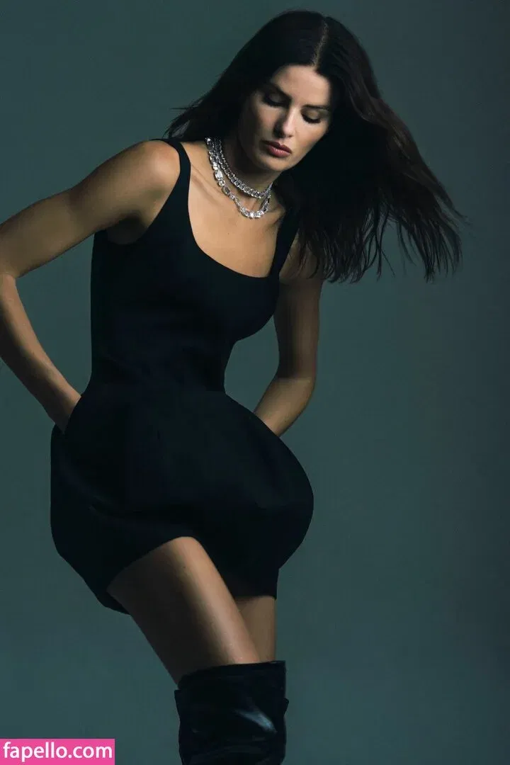 Isabeli Fontana Onlyfans Photo Gallery 