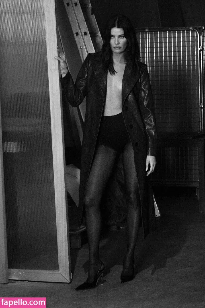 Isabeli Fontana Onlyfans Photo Gallery 