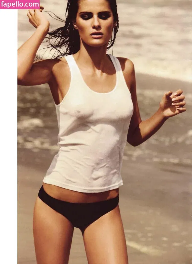 Isabeli Fontana Onlyfans Photo Gallery 