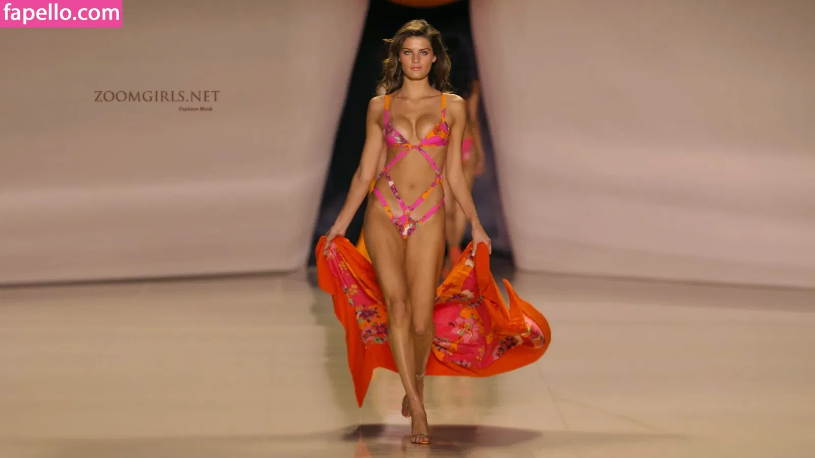 Isabeli Fontana Onlyfans Photo Gallery 