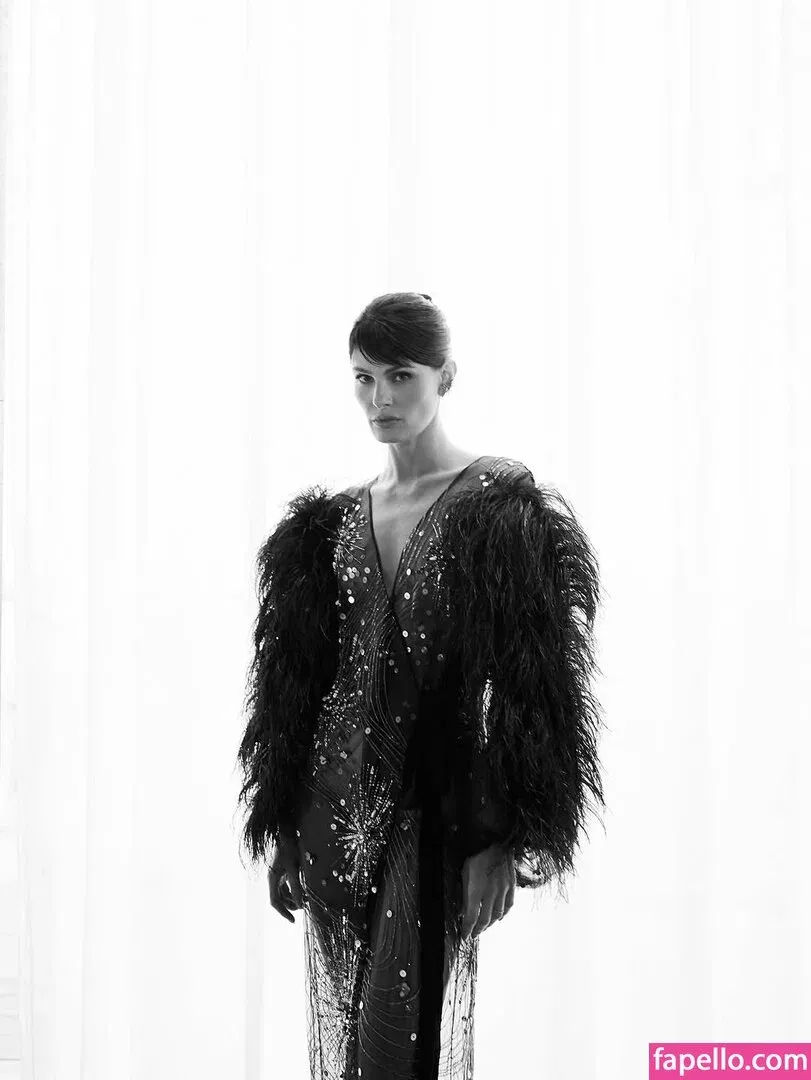 Isabeli Fontana Onlyfans Photo Gallery 