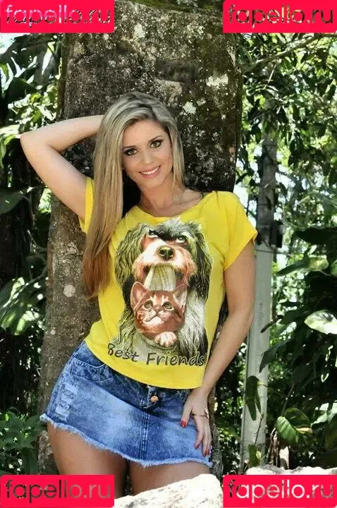Monaliza Quintes Onlyfans Photo Gallery 