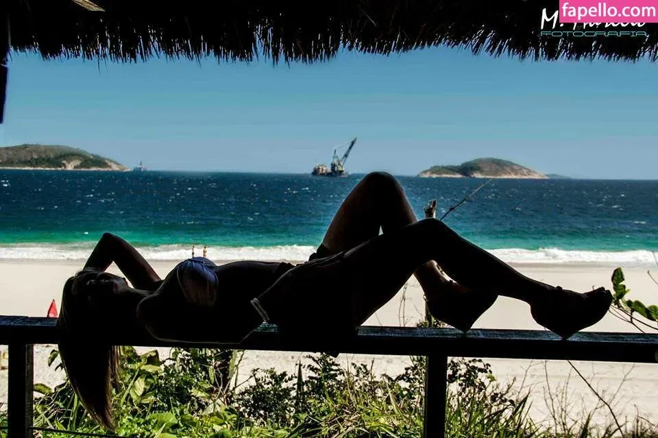 Monaliza Quintes Onlyfans Photo Gallery 