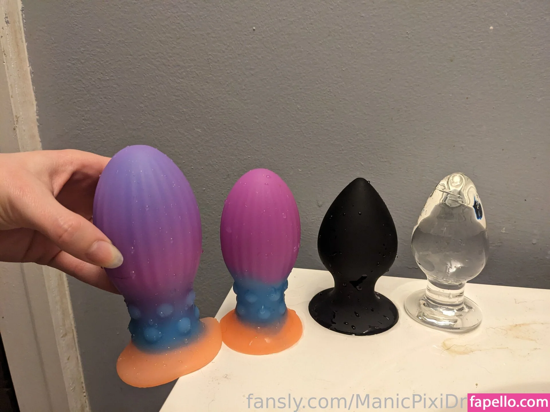 ManicPixiDreamSlut Onlyfans Photo Gallery 