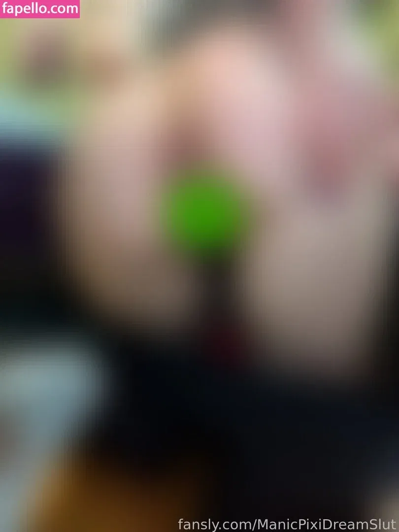 ManicPixiDreamSlut Onlyfans Photo Gallery 