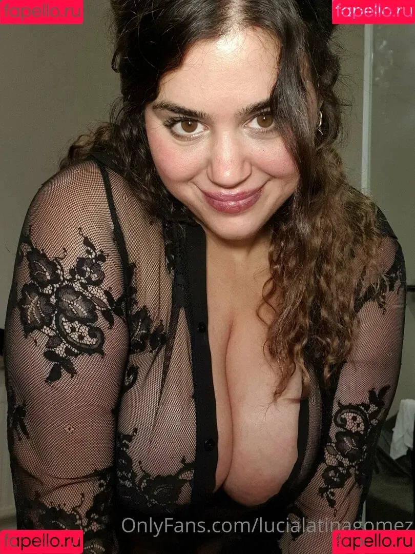 lucialatinagomez Onlyfans Photo Gallery 