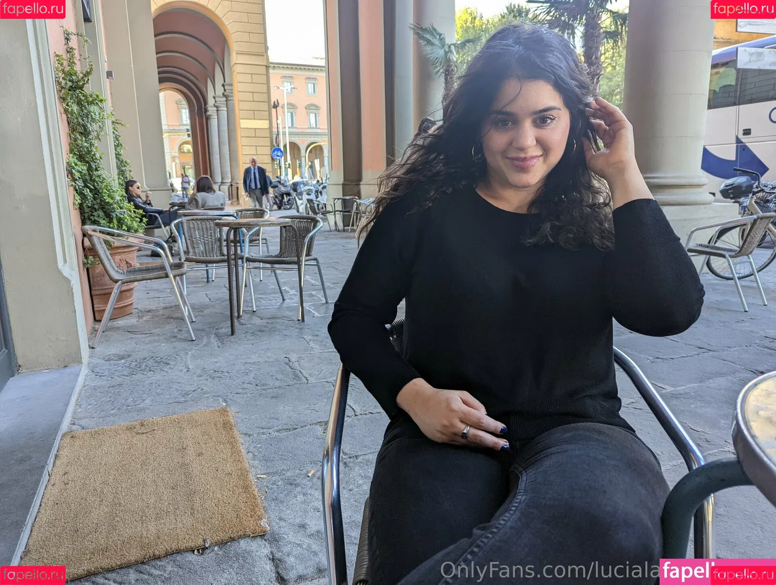 lucialatinagomez Onlyfans Photo Gallery 