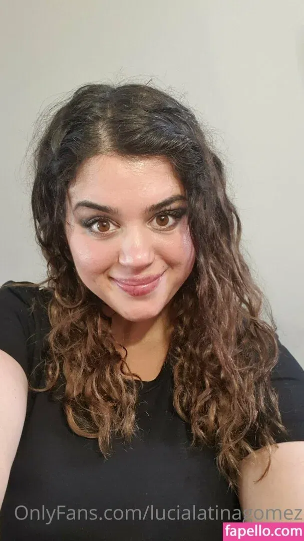lucialatinagomez Onlyfans Photo Gallery 