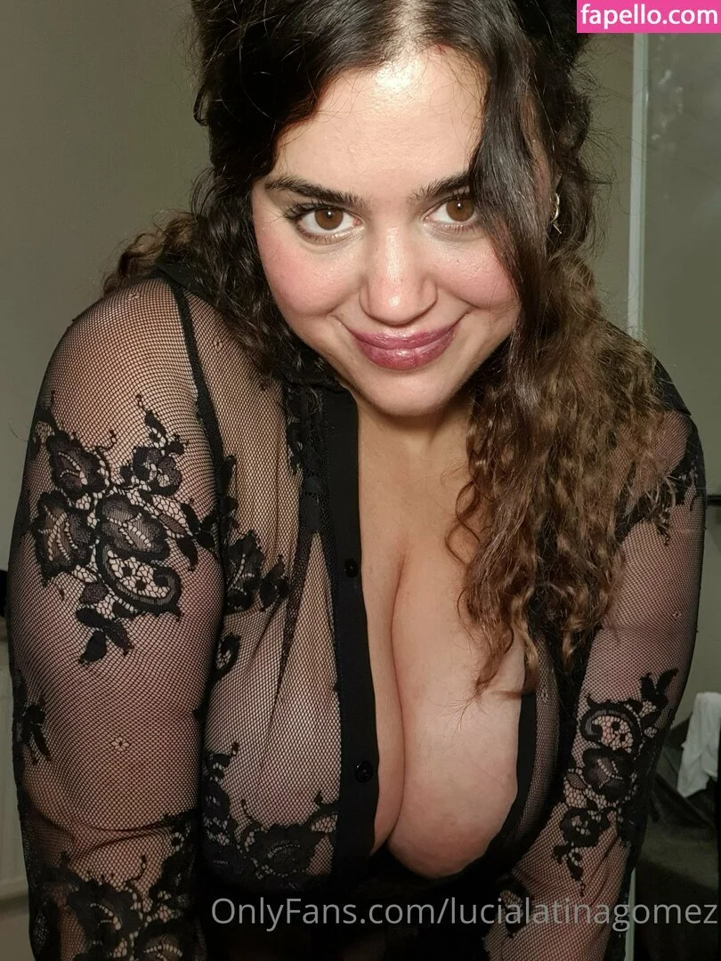 lucialatinagomez Onlyfans Photo Gallery 