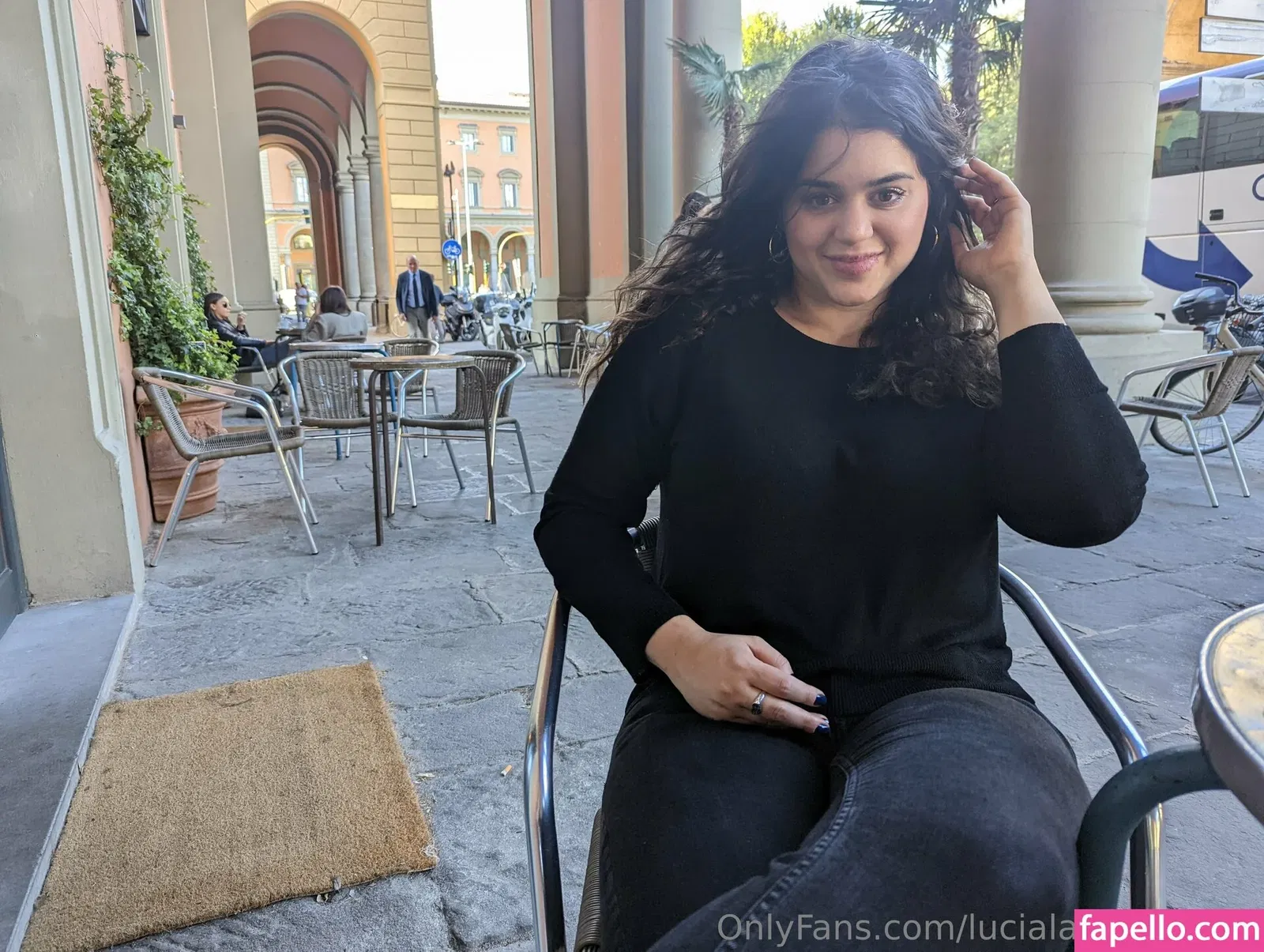 lucialatinagomez Onlyfans Photo Gallery 