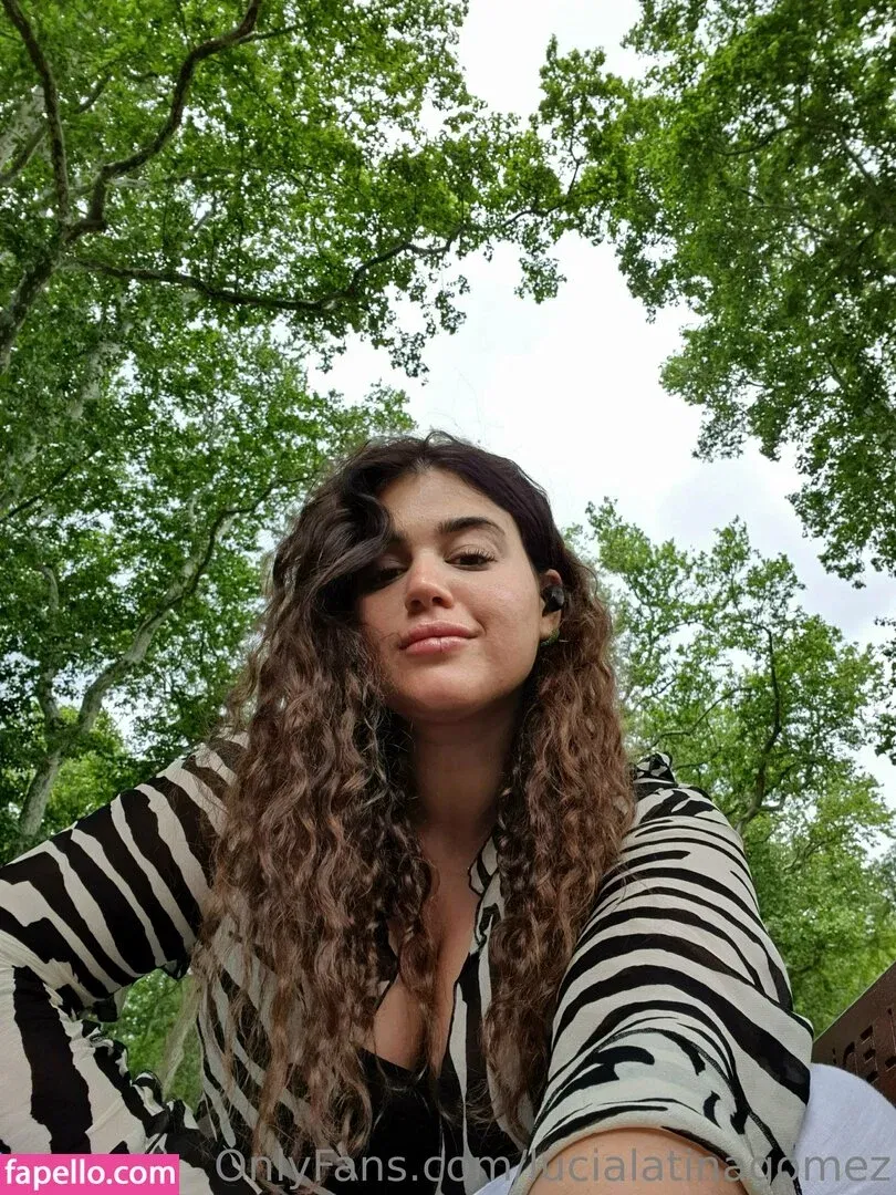 lucialatinagomez Onlyfans Photo Gallery 