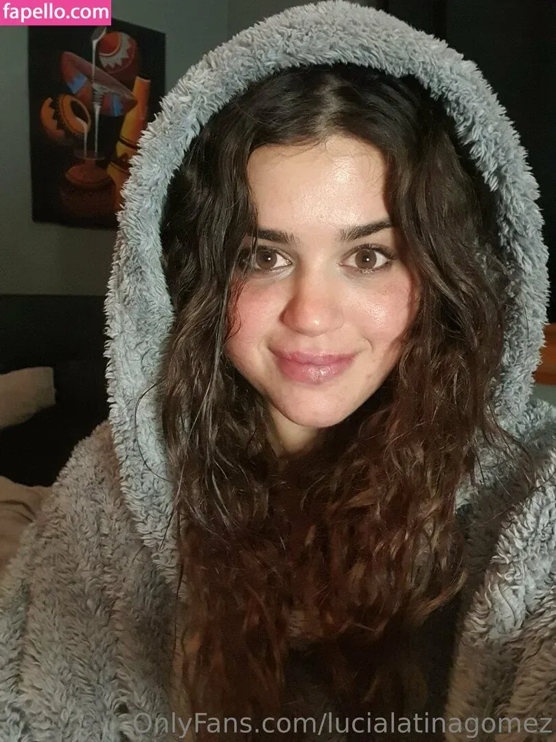 lucialatinagomez Onlyfans Photo Gallery 