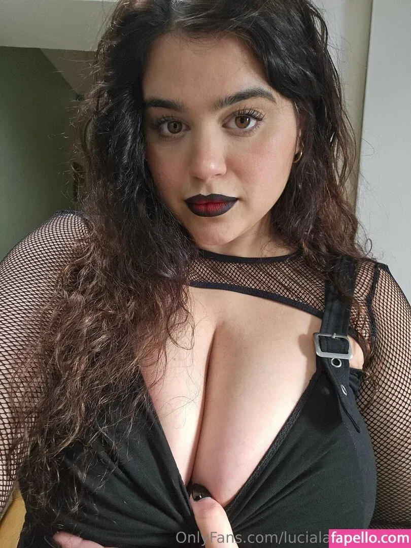 lucialatinagomez Onlyfans Photo Gallery 