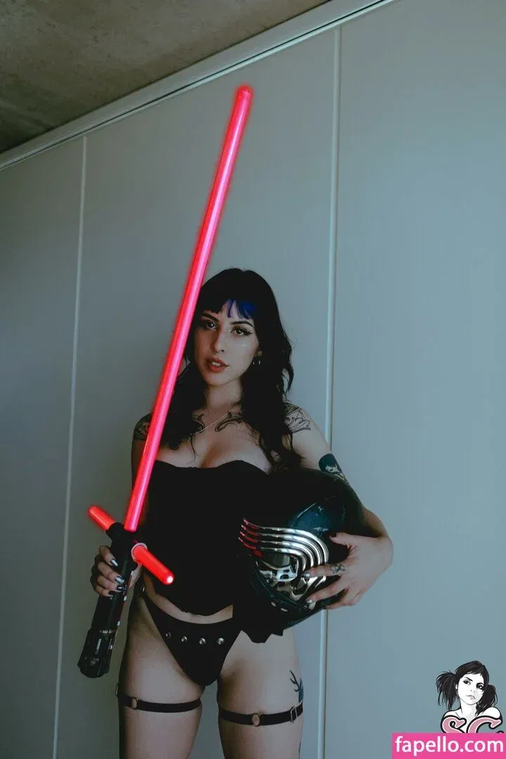 Cisne Onlyfans Photo Gallery 