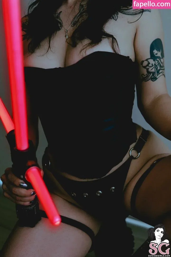 Cisne Onlyfans Photo Gallery 