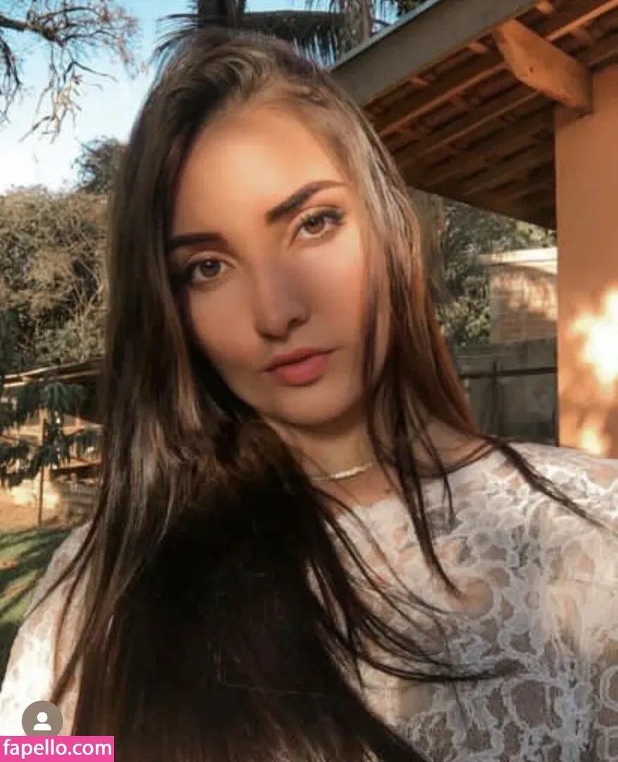 Luiza Oriani Onlyfans Photo Gallery 