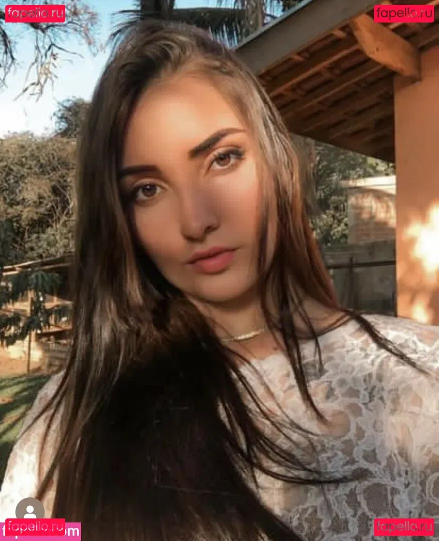 Luiza Oriani Onlyfans Photo Gallery 