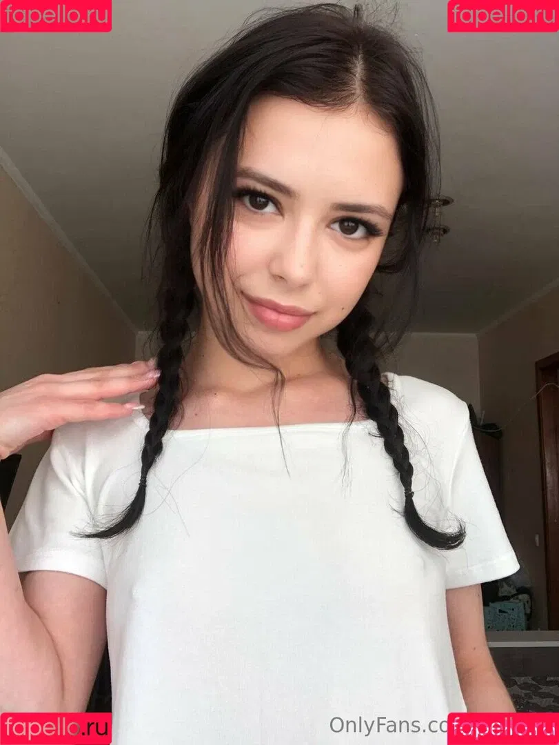 mollylo Onlyfans Photo Gallery 