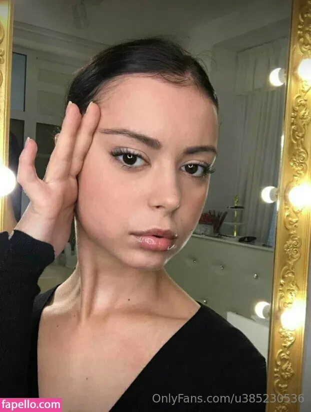 mollylo Onlyfans Photo Gallery 