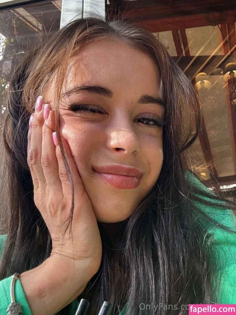 mollylo Onlyfans Photo Gallery 