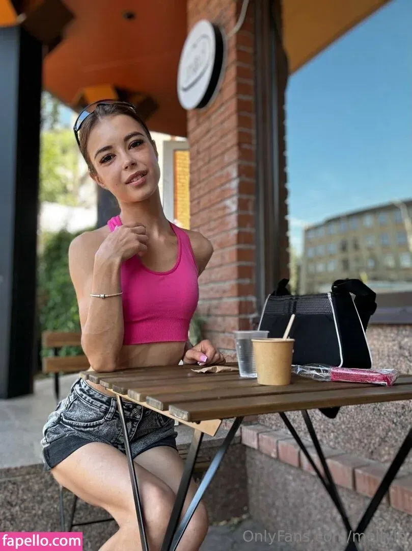 mollylo Onlyfans Photo Gallery 