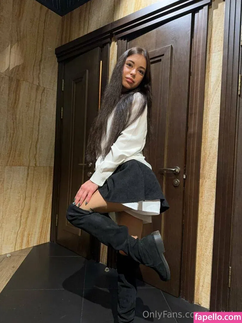 mollylo Onlyfans Photo Gallery 