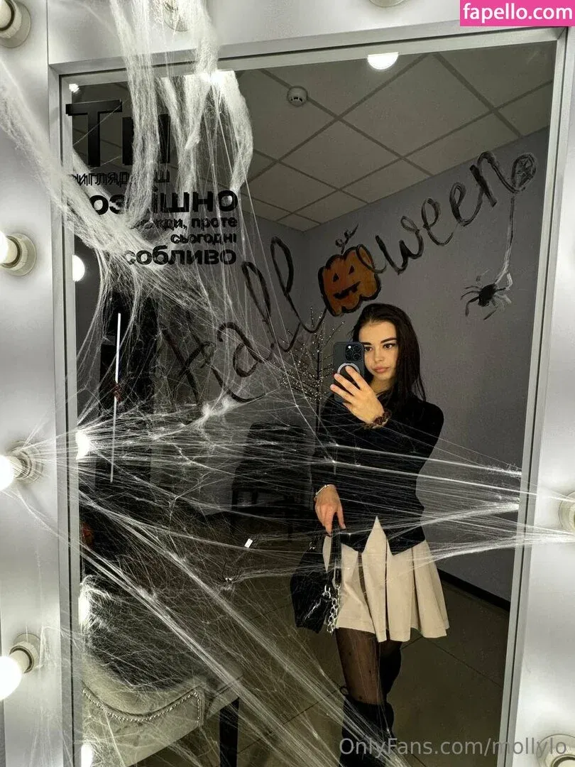 mollylo Onlyfans Photo Gallery 